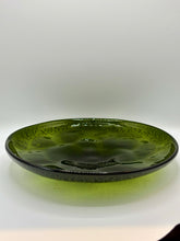 Afbeelding in Gallery-weergave laden, Vintage Copier tin-cracuelé schaal – Glasfabriek Leerdam ✨